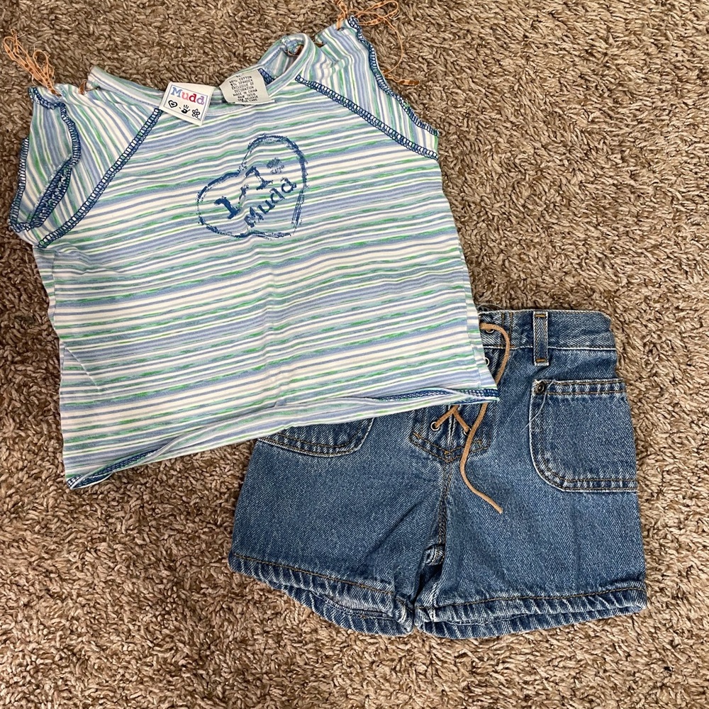 VINTAGE MUDD Striped Top and Shorts